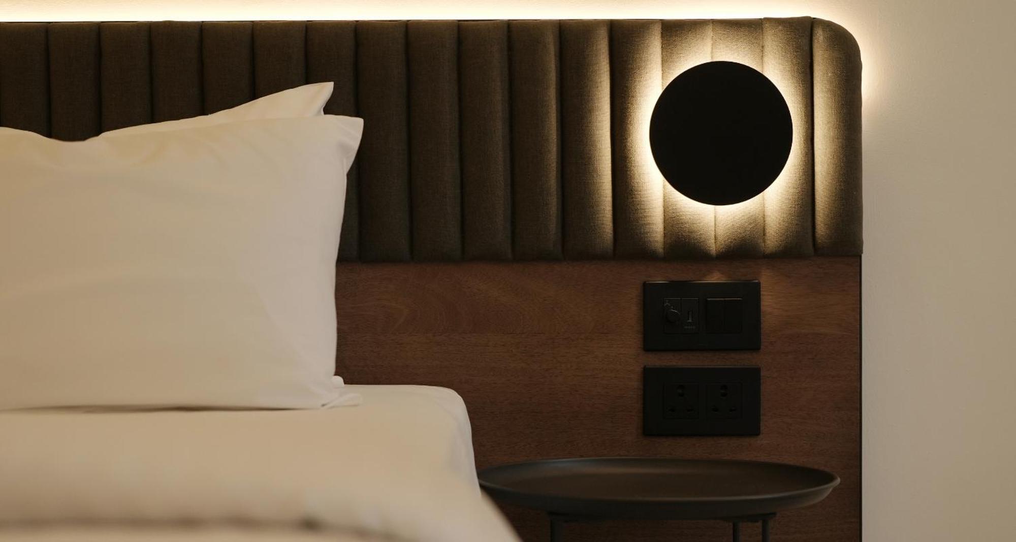 Best Western Resort Country Club Gurgaon Exterior photo