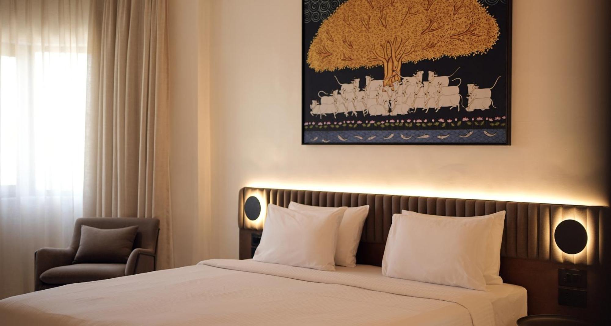 Best Western Resort Country Club Gurgaon Exterior photo